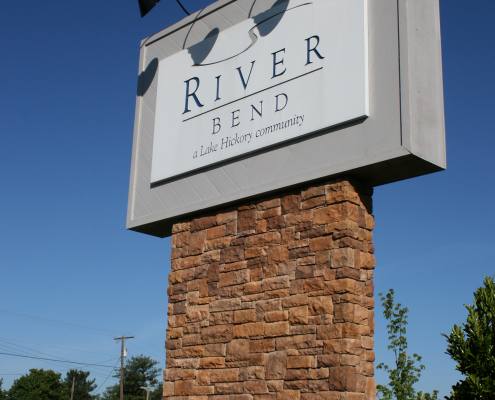 pylon sign at river bend hickory nc